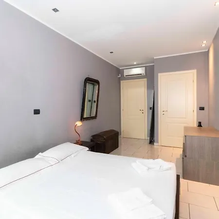 Stylish Terrace Flat Alps & Superga View *