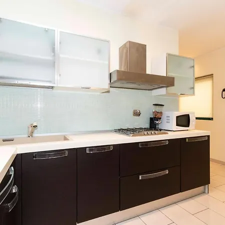 Stylish Terrace Flat Alps & Superga View *